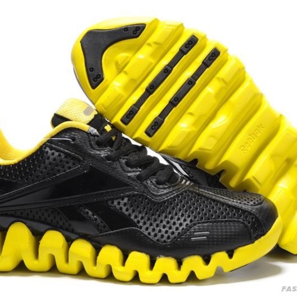 Reebok Other - Reebok Yellow/Black Zig Tech Men's 11.5